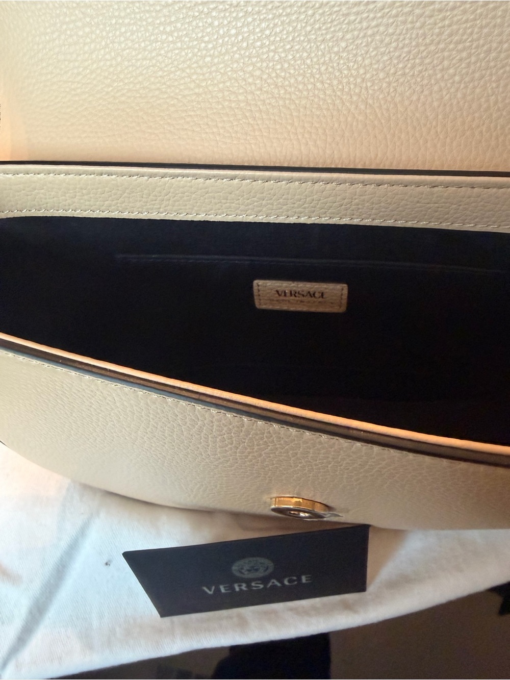 Versace Virtus Leather Shoulder/Crossbody Bag with Gold Chain V Accent - Picture 8 of 10